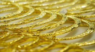 Giá vàng hôm nay 14/11 lao dốc mạnh: Nhà đầu tư ồ ạt chốt lời, thị trường đảo chiều