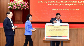 Cán bộ và nhân dân Thủ đô ủng hộ đồng bào miền Trung, Tây Nguyên khắc phục hậu quả mưa lũ