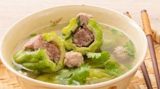 Cách nấu canh khổ qua ngon không đắng