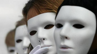 Cảnh báo: 5 đặc điểm của người khôn lỏi, càng tránh sớm càng tốt