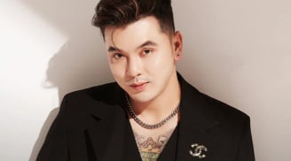 Ưng Hoàng Phúc đáp trả khi bị nói đi từ thiện nhớ “đứng vào chỗ sâu chụp ảnh