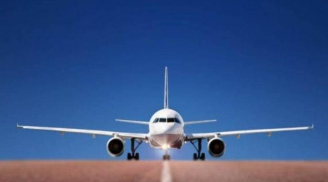 Người thông minh không bao giờ đặt vé bay đêm: Lý do ảnh hưởng sức khỏe và chi phí bạn cần biết