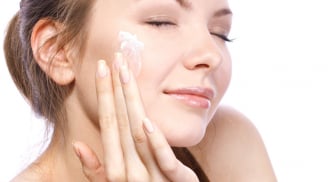 Tuyertj chiêu làm gel dưỡng để qua đêm giúp trị mụn hiệu quả