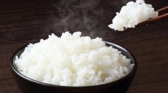 Điều gì sẽ xảy ra với cơ thể nếu bạn thường xuyên ăn sáng bằng cơm tẻ?