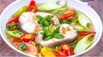 Cách nấu canh cá dứa chua thơm ngon, hết sạch mùi tanh