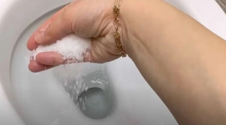 Mẹo dùng muối để thông tắc bồn cầu đơn giản, hiệu quả, tiết kiệm