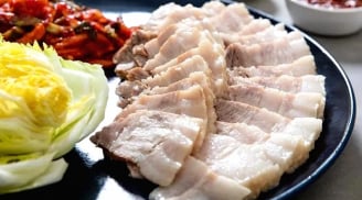 Cách luộc thịt ba chỉ bằng lò vi sóng, không dùng nước cực ngon