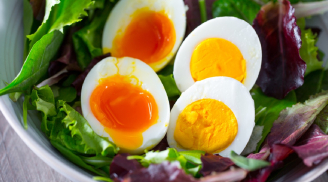 4 nhóm người không nên ăn trứng để giảm cân