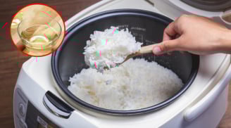 Nấu cơm chỉ bỏ nước lạnh là dại: Thả thêm loại gia vị này vào cơm thơm dẻo, tơi xốp ăn không ngán