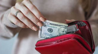 Mẹo phong thuỷ Ví Tiền đầu năm: Cho vào 3 thứ, Vứt đi 2 thứ giúp dòng tiền hanh thông, Thu Hút Tài lộc