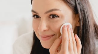 Những thói quen phổ biến có thể làm suy yếu hàng rào bảo vệ da, khiến da nhanh lão hóa