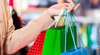 Chuyên gia cảnh báo: 5 kiểu 'tiêu tiền vô tội vạ' bạn phải từ bỏ khi bước vào tuổi trung niên