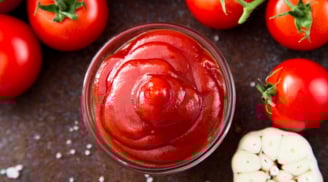 Thường xuyên ăn tương cà chua, cơ thể có thể gặp 7 vấn đề nghiêm trọng