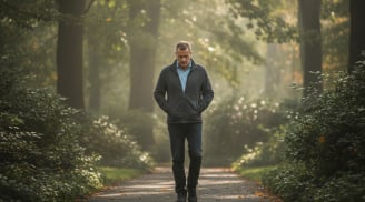 Vực sâu ở tuổi 40: 3 điều âm thầm bào mòn sức khỏe mà nhiều người không nhận ra