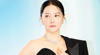 Điểm danh  những kiểu áo phụ nữ sau 50 nên cân nhắc loại bỏ khỏi tủ đồ