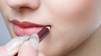 Những lỗi thường gặp khi kẻ viền môi cần tránh