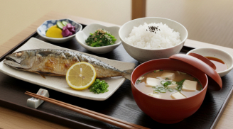 Vì sao người Nhật ít tập thể dục nhưng vẫn sống thọ hàng đầu thế giới? Bí quyết nằm ở điều rất quen