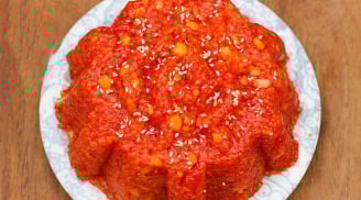 Thả thứ này vào nấu xôi gấc: Xôi mềm dẻo, đỏ au nhìn là muốn ăn ngay