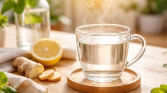 Uống nước ấm buổi sáng đúng cách: 1 ly nước giúp thanh lọc cơ thể, hỗ trợ giảm cân tự nhiên