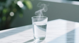 Thường xuyên uống nước khi đói bụng, sau 1 tháng, cơ thể có 7 thay đổi bất ngờ