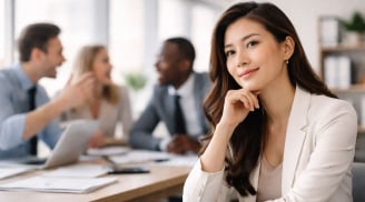 Người khôn thường “giả ngốc” đúng 3 thời điểm này: Không phải yếu đuối, mà là bản lĩnh