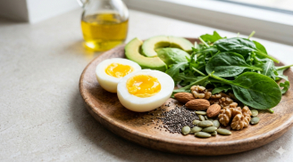 Ăn trứng mỗi ngày có làm tăng huyết áp, cholesterol? Sự thật nhiều người vẫn hiểu sai