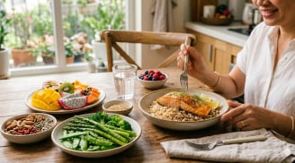 Phụ nữ sau 40 tuổi ngủ đủ 8 tiếng vẫn mệt: Nguyên nhân có thể không nằm ở giấc ngủ