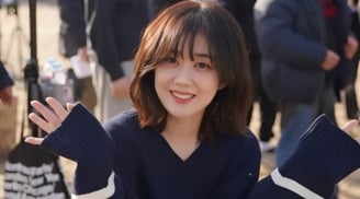 Thói quen chăm sóc da giúp Jang Na Ra giữ vẻ trẻ trung ở tuổi 45