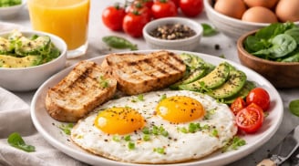 Thường xuyên ăn trứng vào buổi sáng mang lại lợi ích gì? Ăn bao nhiêu quả là hợp lý