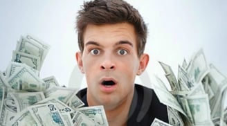 Bỗng dưng có 1 khoản tiền lớn, bạn tưởng rất may mắn, nhưng có khi lại là hiểm họa