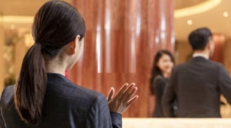 Lễ tân khách sạn phải báo 'hết phòng' khi thấy cặp đôi tới hỏi vào đêm khuya: Lý do là gì?