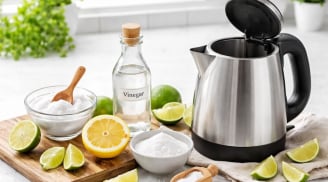 Ấm siêu tốc đóng cặn: 5 mẹo làm sạch nhanh, bật sáng như mới trong vài phút