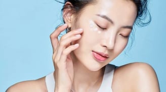 Thoa kem chống nắng đúng cách: Nên vỗ hay xoa để không làm hao hụt collagen?