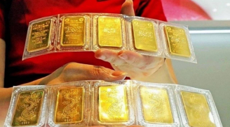 Giá vàng hôm nay 16/4: Đảo chiều giảm mạnh sau chuỗi tăng nóng, nhà đầu tư “quay xe” bất ngờ