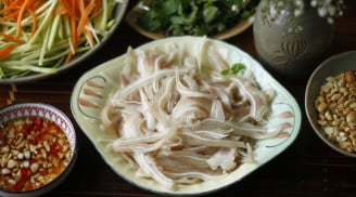 Mẹo luộc tai heo trắng giòn, không hôi