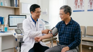 Nhiều người đo huyết áp sai mà không biết: Giáo sư tim mạch chỉ ra lỗi cực phổ biến