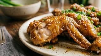 Cách làm cánh gà sốt mật ong thơm nức, da óng đẹp ăn là ghiền
