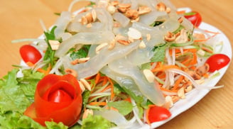 Cách làm nộm sứa ngon tại nhà