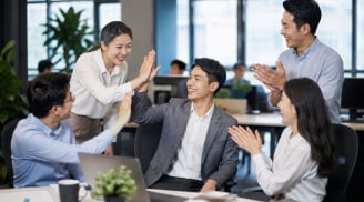 Vì sao có người luôn được yêu mến ở nơi làm việc? Hóa ra là vì họ biết làm điều này