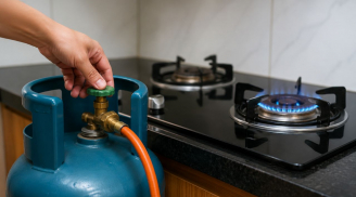 Tắt bếp gas trước hay khóa bình gas trước? Tưởng đơn giản mà nhiều người làm sai