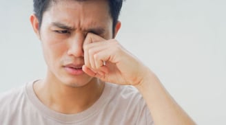Bác sĩ cảnh báo những dấu hiệu đột quỵ nhiều người không nhận ra