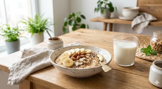 Những thực phẩm hỗ trợ giấc ngủ tốt hơn, ít ai biết lại có sẵn trong căn bếp