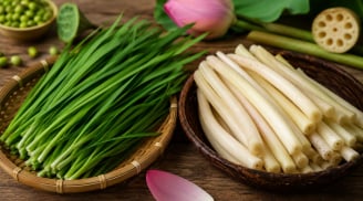 Vì sao người xưa nói: Nam không thiếu lá hẹ, nữ không thể thiếu ngó sen?