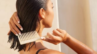 Phụ nữ Nhật chuộng chăm tóc theo cách ngược lại trước khi gội, mái tóc mềm mượt và giảm xơ rối rõ rệt