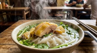 Cách làm phở gà tại nhà thơm ngon, ai ăn cũng mê, không thua ngoài hàng