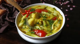 Cách nấu canh dọc mùng giòn ngon, không bị ngứa