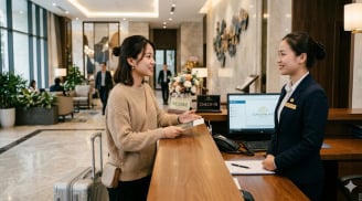 Nhận phòng khách sạn hãy nói nhỏ 3 câu này với lễ tân: Bạn sẽ được nhiều ưu đãi