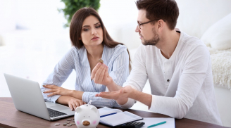 Phụ nữ tự chủ tài chính trong hôn nhân, không phụ thuộc vào chồng