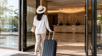 Vừa nhận phòng khách sạn, hãy làm ngay 3 việc này để chuyến đi an toàn, tránh những rắc rối không đáng có