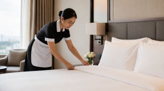 Khách sạn có thay toàn bộ chăn ga sau mỗi lượt khách không?